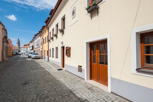 Fachada de la propiedad