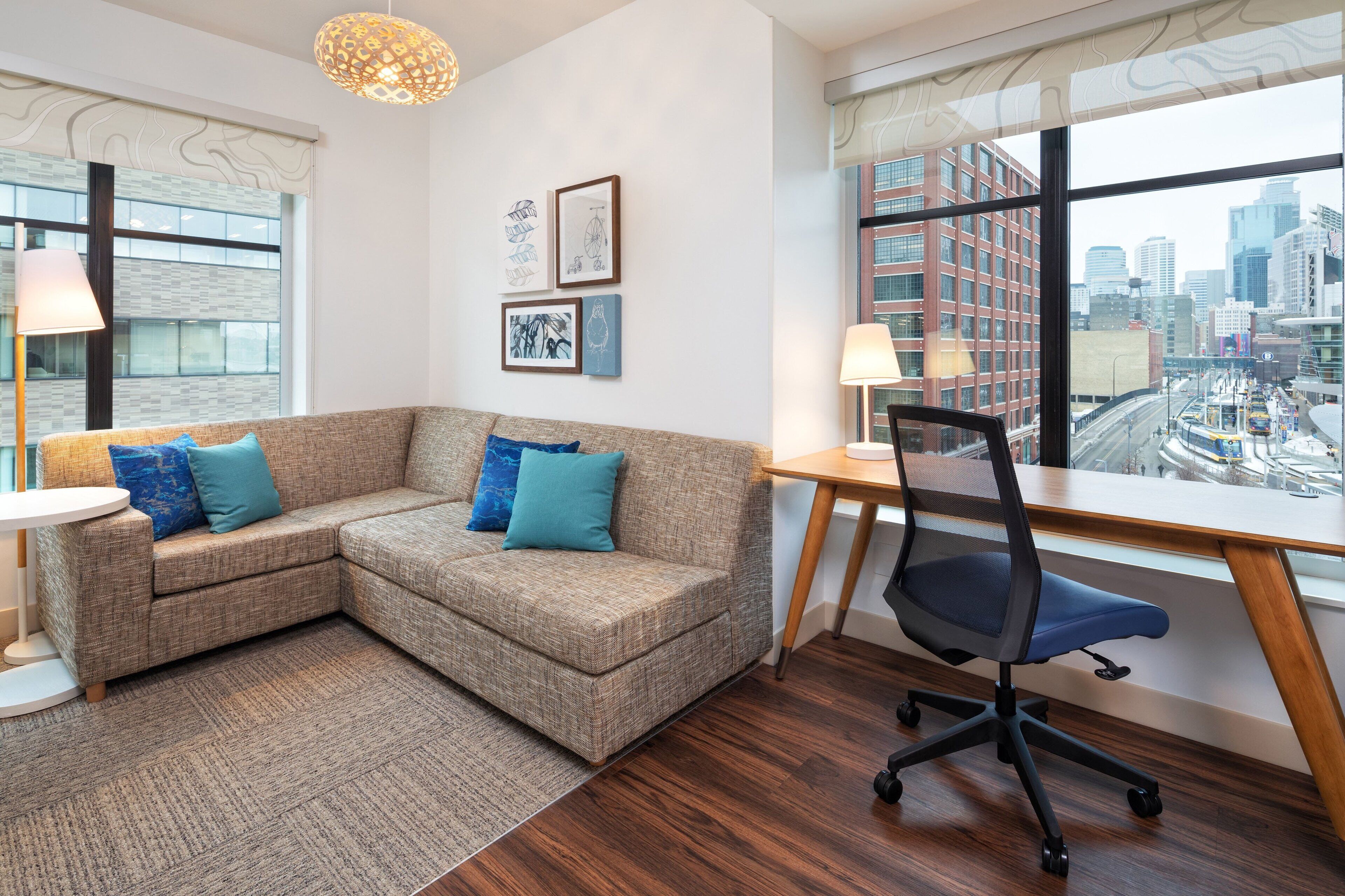 premium bedding, in-room safe, desk, laptop workspace