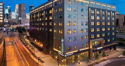 Element Minneapolis Downtown