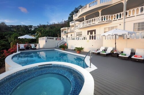 One of a Kind Secret Cove is one of the most beautiful homes in St. Lucia.