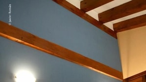 Familie huis, 5 slaapkamers, uitzicht op tuin | 5 slaapkamers, gratis wifi, beddengoed