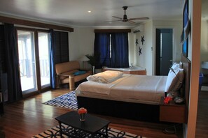 3 chambres, fer et planche à repasser, Wi-Fi gratuit, draps fournis