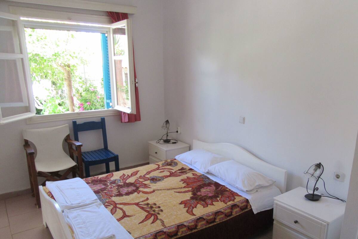 Truy cập Internet không dây miễn phí, bộ trải giường