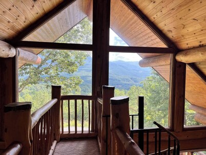 Snow Hill - Secluded w/ Mountain Views