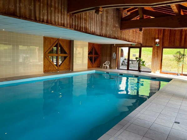 Piscine couverte