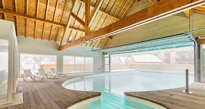 Appartement accueillant 6p proche du centre-ville | Accès Piscine!