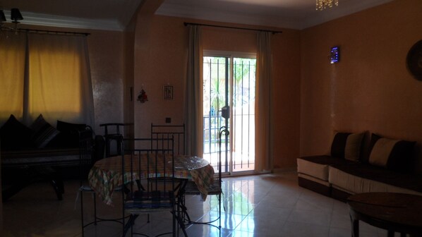 Living area - Duplex Diamond Vert 7 B3N3 (Moulay Abdallah)