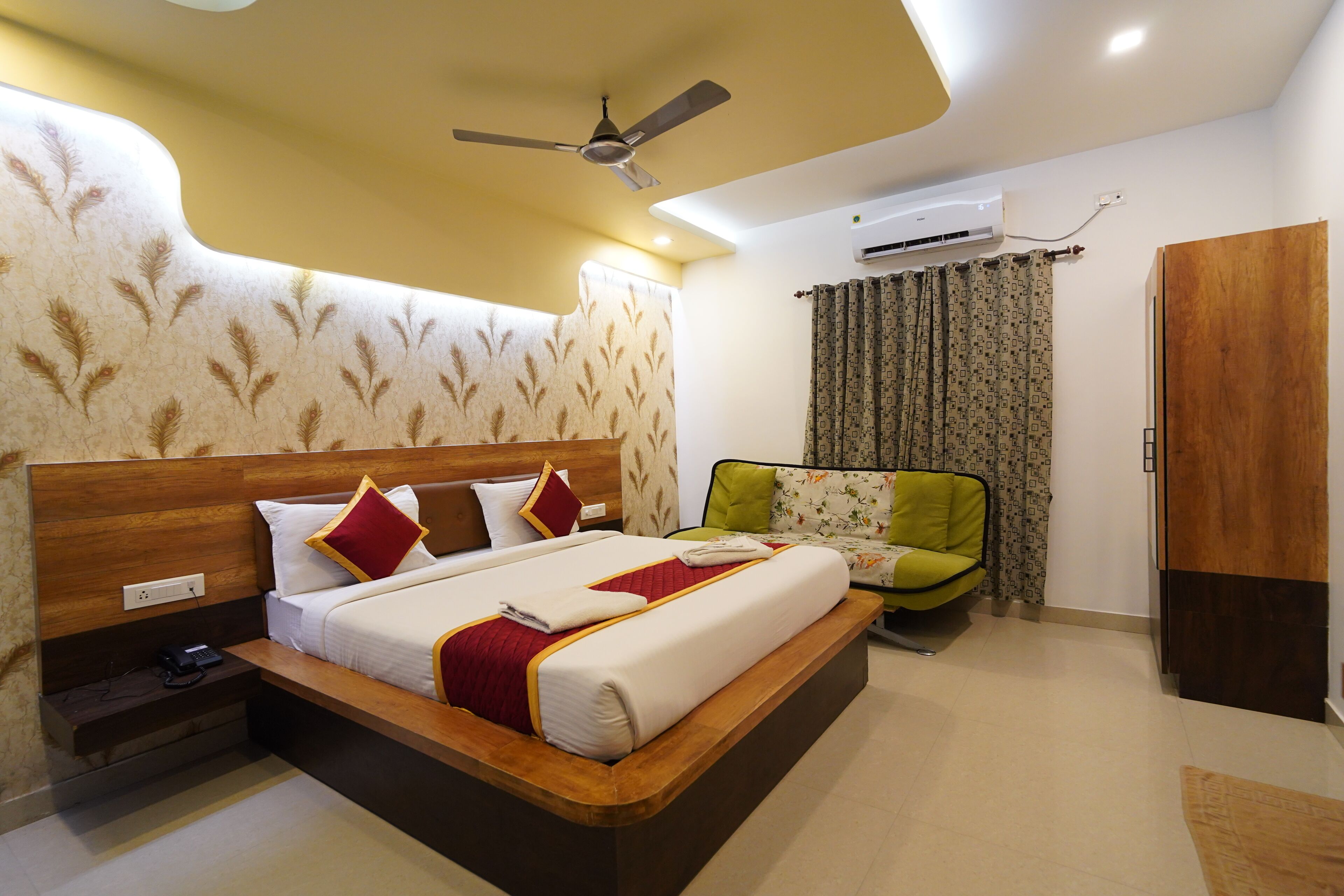 Superior Triple Room, 1 King Bed | Premium bedding, memory foam beds, blackout drapes, soundproofing