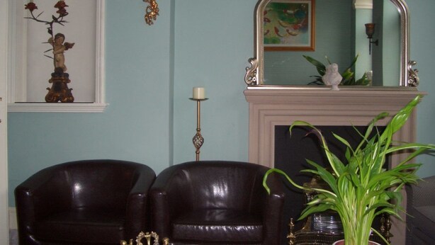 Unclassified image, 1 of 3, button - Sea spirit guest house (St Leonards-On-Sea)