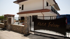 Front of property - Hotel Indaco (Casal Velino)