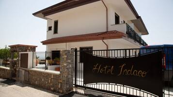 Façade de lâhĂ©bergement