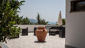 Terrace/patio - Hotel Indaco (Casal Velino)