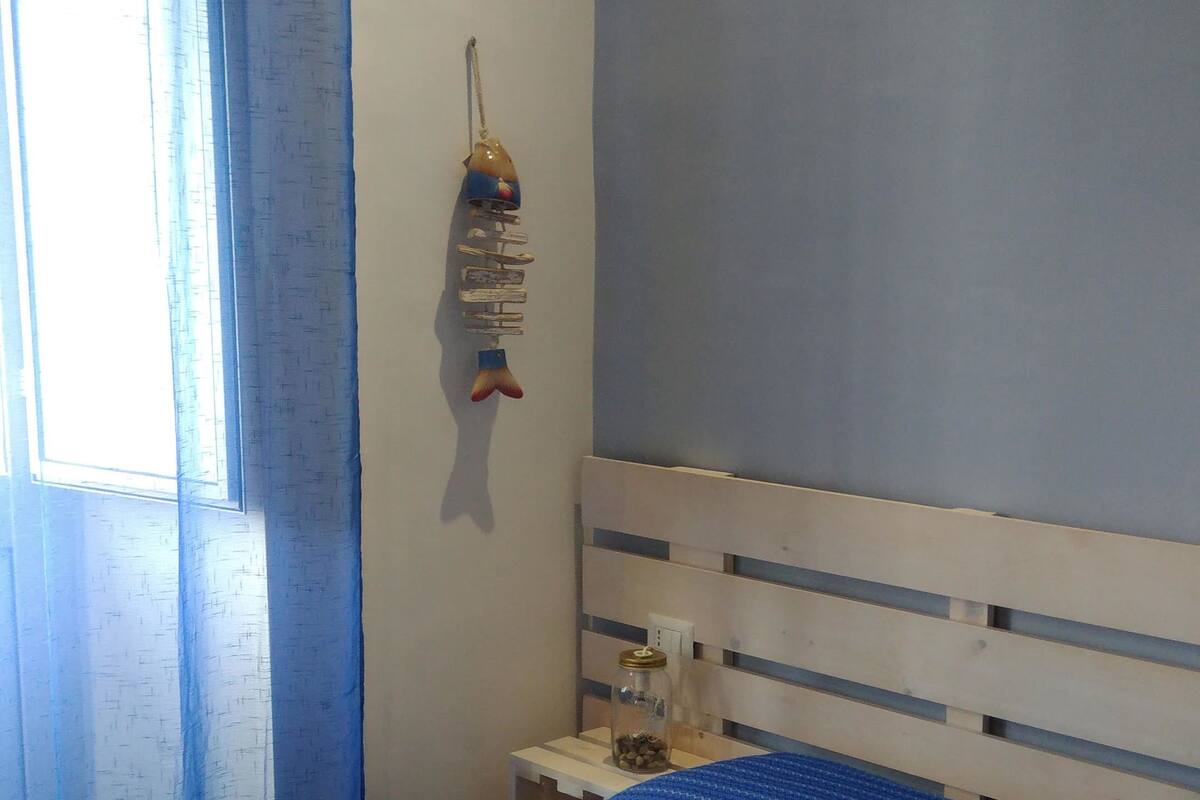 Minibar, desk, laptop workspace, soundproofing