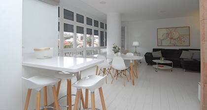 FANTASTIC APARTMENT IN THE CENTER OF THE CITY 10 MINUTES FROM THE BEACH