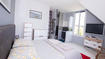 2 bedrooms, WiFi