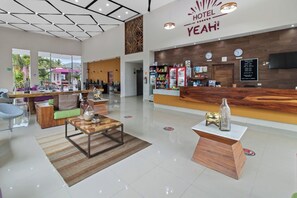 Exterior - Hotel Yeah (Rincón de Guayabitos)