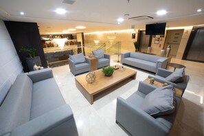 Lobby - Intercity Campina Grande Citymix (Campina Grande)