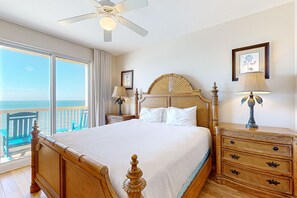 2 bedrooms, iron/ironing board, Internet, bed sheets