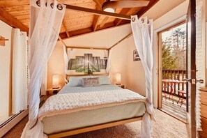 3 chambres, matelas mémoire de forme, bureau, fer et planche à repasser