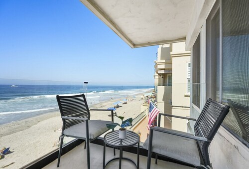 Ocean Villas Carlsbad - Catalina H