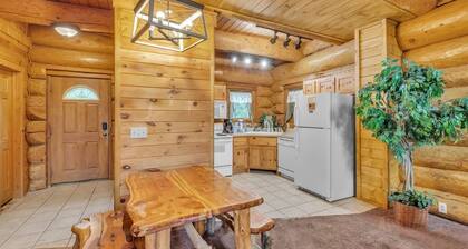 Royal Views - Private Mountain Top Cabin