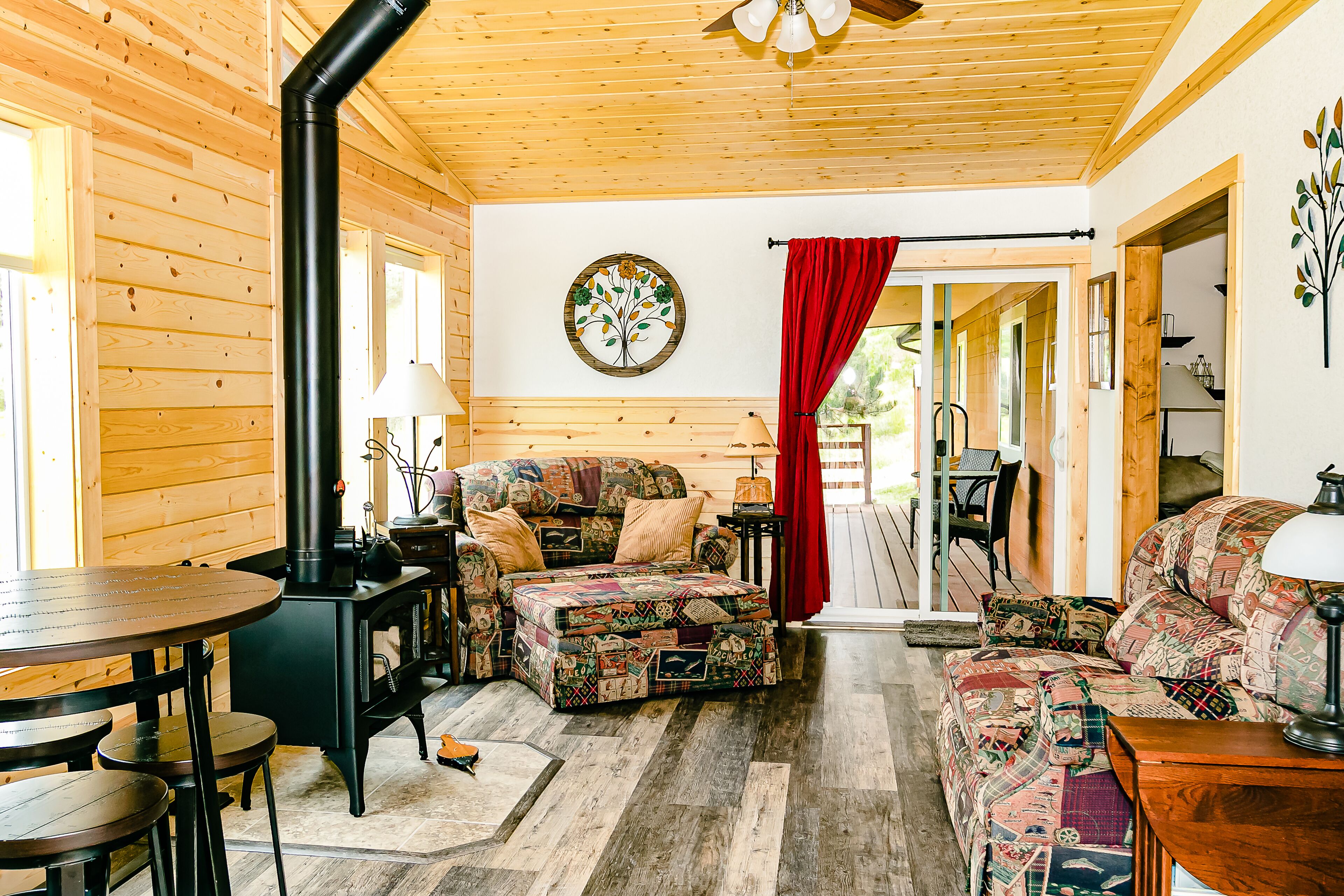 TV, fireplace, music library