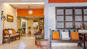 Lobby sitting area - Berakah B&B (Copan Ruinas)