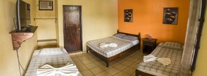Room - Berakah B&B (Copan Ruinas)