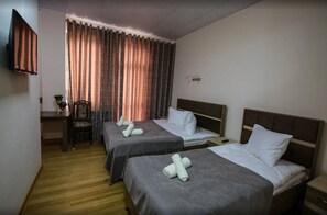 In-room safe, desk, iron/ironing board, free WiFi