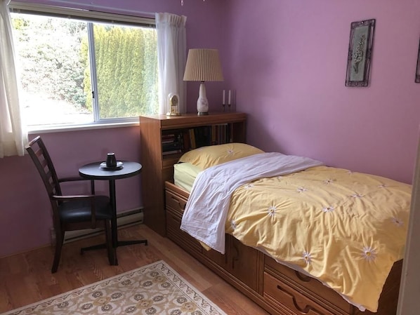 Comfort Single Room, 1 Single Bed, Courtyard View