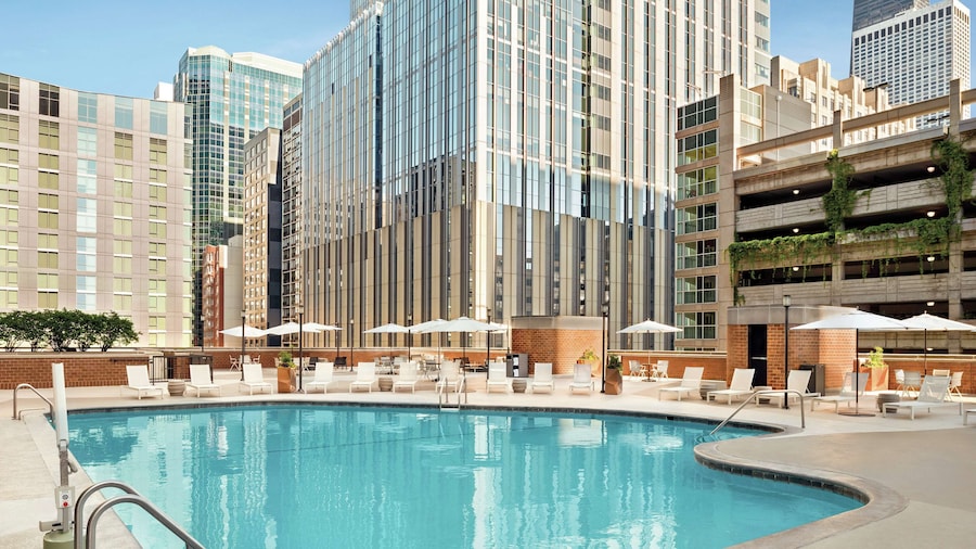 Hilton Grand Vacations Club Chicago Magnificent Mile