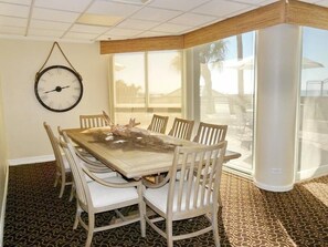 House, Multiple Beds (Sandcastle I-507) | Dining