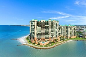 Condo, Multiple Beds (Beauty meets splendor in this beachfr) | Exterior