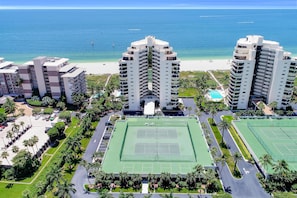 Appart'hôtel, plusieurs lits (Sandcastle I-103) | Terrain de sport