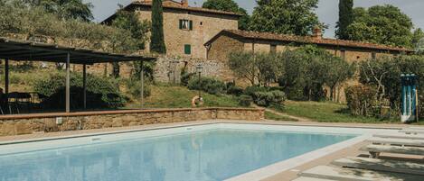 Seasonal outdoor pool