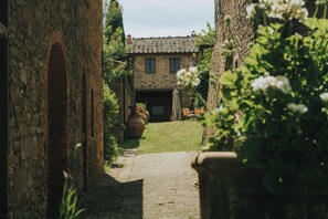 Property entrance - Borgo Rapale (Bucine)