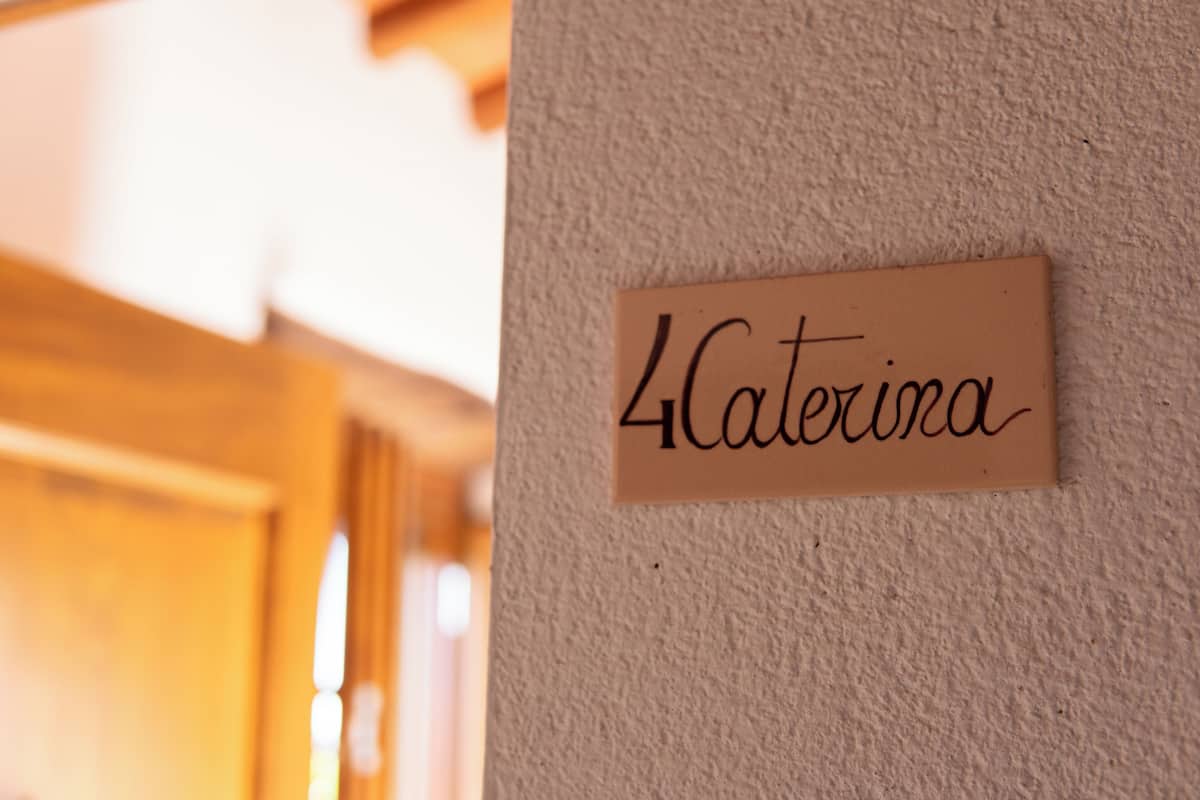 Appartement, 3 slaapkamers, uitzicht op zwembad | Uitzicht vanaf balkon