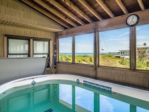 Sea Strapped: 3 mh / 2 BA ainutlaatuinen oceanfront talo Topsail Beach, vuodepaikkoja 8