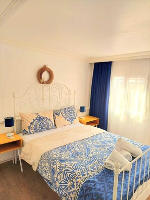 Deluxe Studio Suite, 2 Bedrooms, Kitchen, City View - La Bella Hotel (Istanbul)