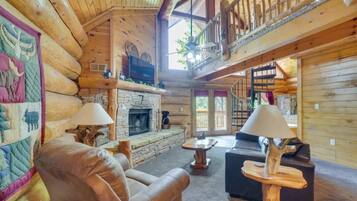 Télévision, cheminée