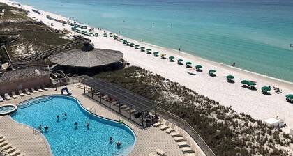 WOW! Large 1 BR/1 BA on exclusive Holiday Isle, Destin FL includes Beach Service