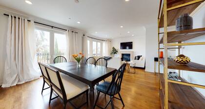 Luxurious & Private Beverly Hills Condo with Views