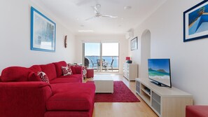Smart TV - Kiah 1, 53 Victoria Parade - First floor unit with stunning views, Wi-Fi and aircon, (Nelson Bay)