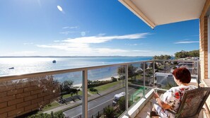 Property grounds - Kiah 1, 53 Victoria Parade - First floor unit with stunning views, Wi-Fi and aircon, (Nelson Bay)