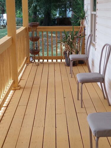Beautiful 3 Bedroom House Close To Richmond Raceway