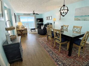 Dining - Maritime Place A10 - Oceanfront in Garden City Beach (Garden City)
