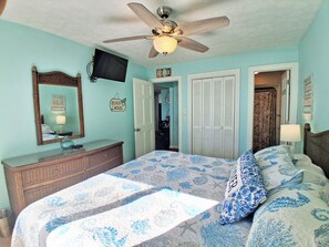 2 bedrooms, internet, bed sheets