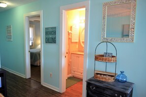 2 bedrooms, Internet, bed sheets