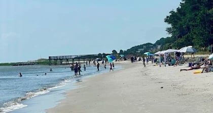 Gorgeous View and just steps to the Beach!