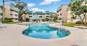 Indoor pool, outdoor pool